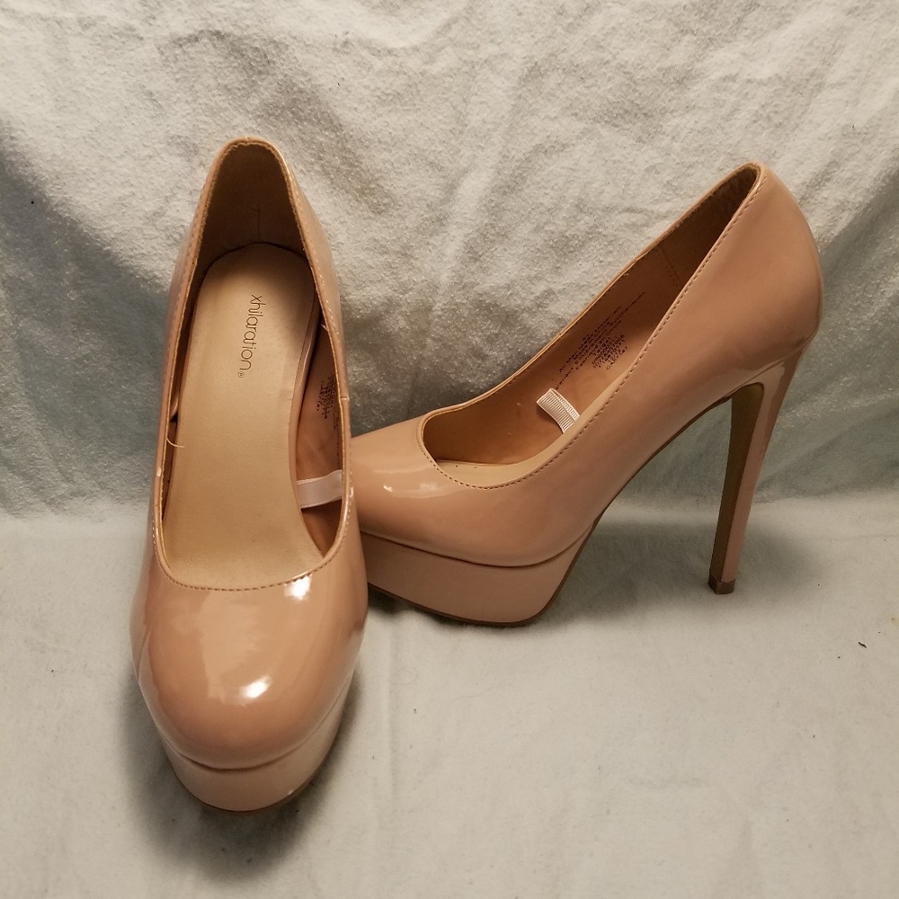 Tan heels